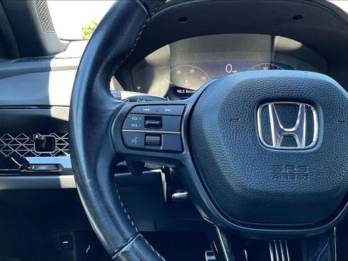 Used 2024 Honda Accord Sport image 9