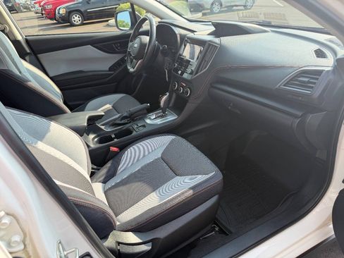 Used 2020 Subaru Crosstrek 2.0i Premium AWD/4WD image 14
