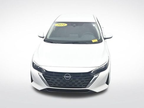 Used 2024 Nissan Sentra SV FWD image 29