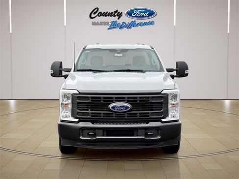 New 2025 Ford F350 XL w/ 360-Degree Camera Package image 12
