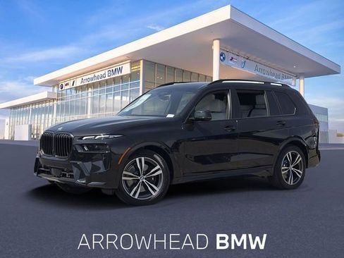 New 2026 BMW X7 xDrive40i w/ M Sport Package AWD/4WD image 1
