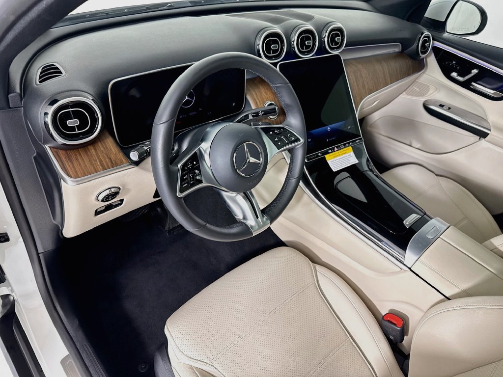 Certified 2026 Mercedes-Benz GLC 300 4MATIC image 9