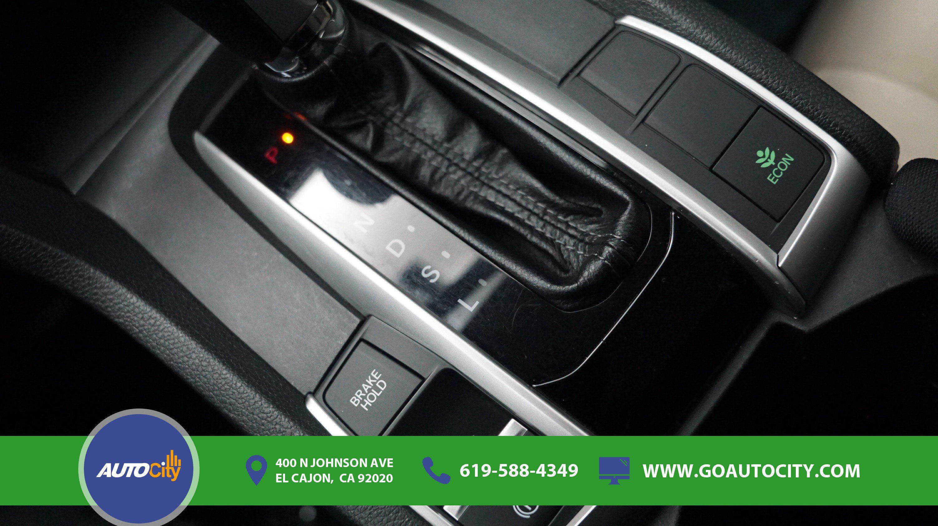 Used 2018 Honda Civic EX image 24