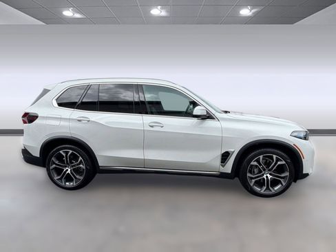 Certified 2026 BMW X5 xDrive40i AWD/4WD image 8