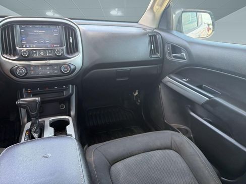 Used 2021 Chevrolet Colorado LT w/ Fleet Safety Package RWD image 26