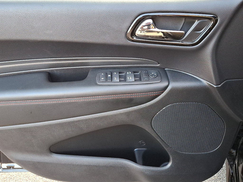Used 2025 Dodge Durango R/T AWD/4WD image 16