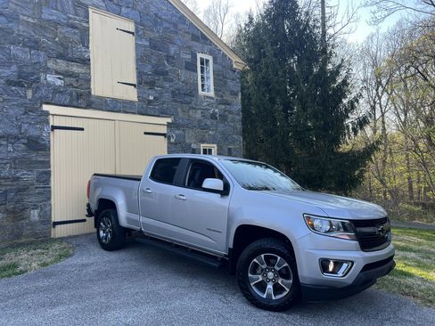 Used 2019 Chevrolet Colorado Z71 image 30