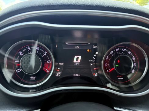 Used 2015 Dodge Challenger SRT w/ Technology Group RWD image 30