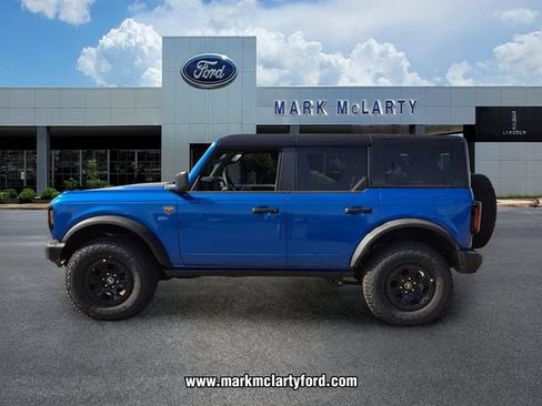 New 2026 Ford Bronco Badlands AWD/4WD image 2