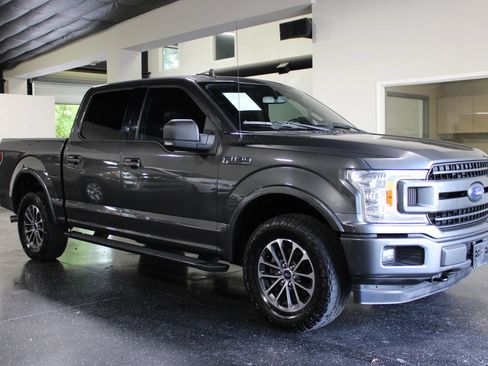 Used 2019 Ford F150 XLT w/ Equipment Group 302A Luxury AWD/4WD image 2