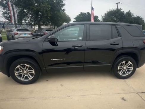 Used 2026 GMC Terrain Elevation FWD image 5