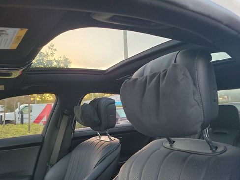 Used 2022 Mercedes-Benz S 500 4MATIC image 16