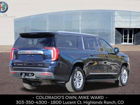 Used 2021 GMC Yukon XL SLT w/ SLT Premium Package image 6