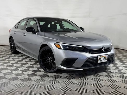Used 2024 Honda Civic Sport image 3