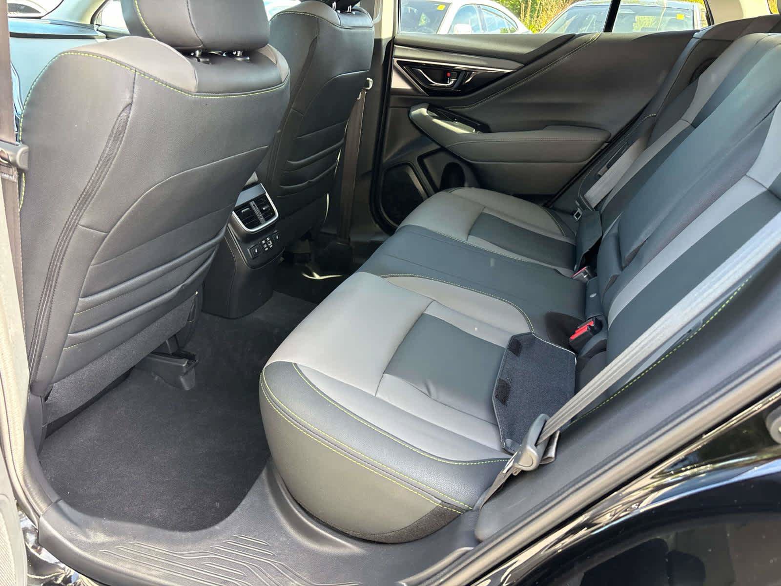 Used 2024 Subaru Outback Onyx Edition XT AWD/4WD image 9