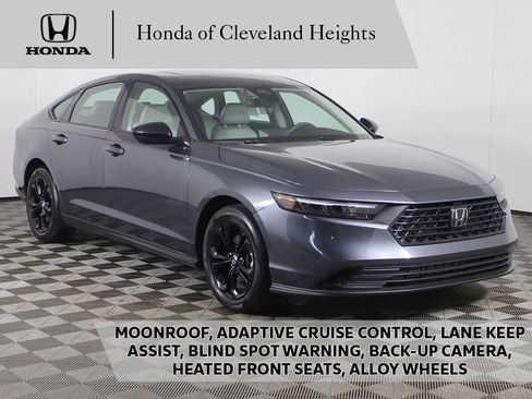 Certified 2025 Honda Accord SE image 1