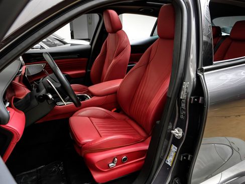 Used 2023 Maserati Grecale Modena image 33