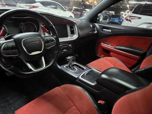 Used 2021 Dodge Charger Scat Pack RWD image 17