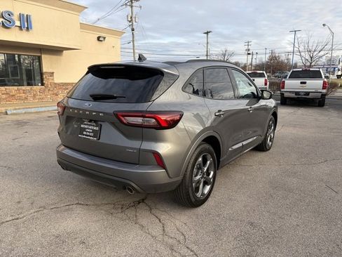 Used 2023 Ford Escape ST-Line Select image 8