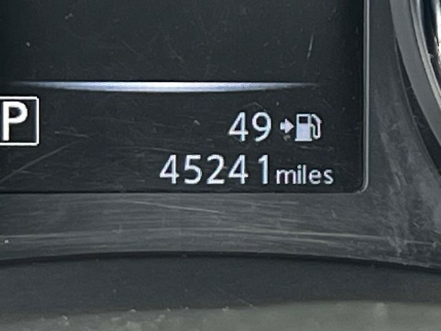 Used 2017 Nissan Rogue SV AWD/4WD image 24