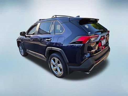 Used 2019 Toyota RAV4 Limited w/ Limited Grade Weather Package AWD/4WD image 6
