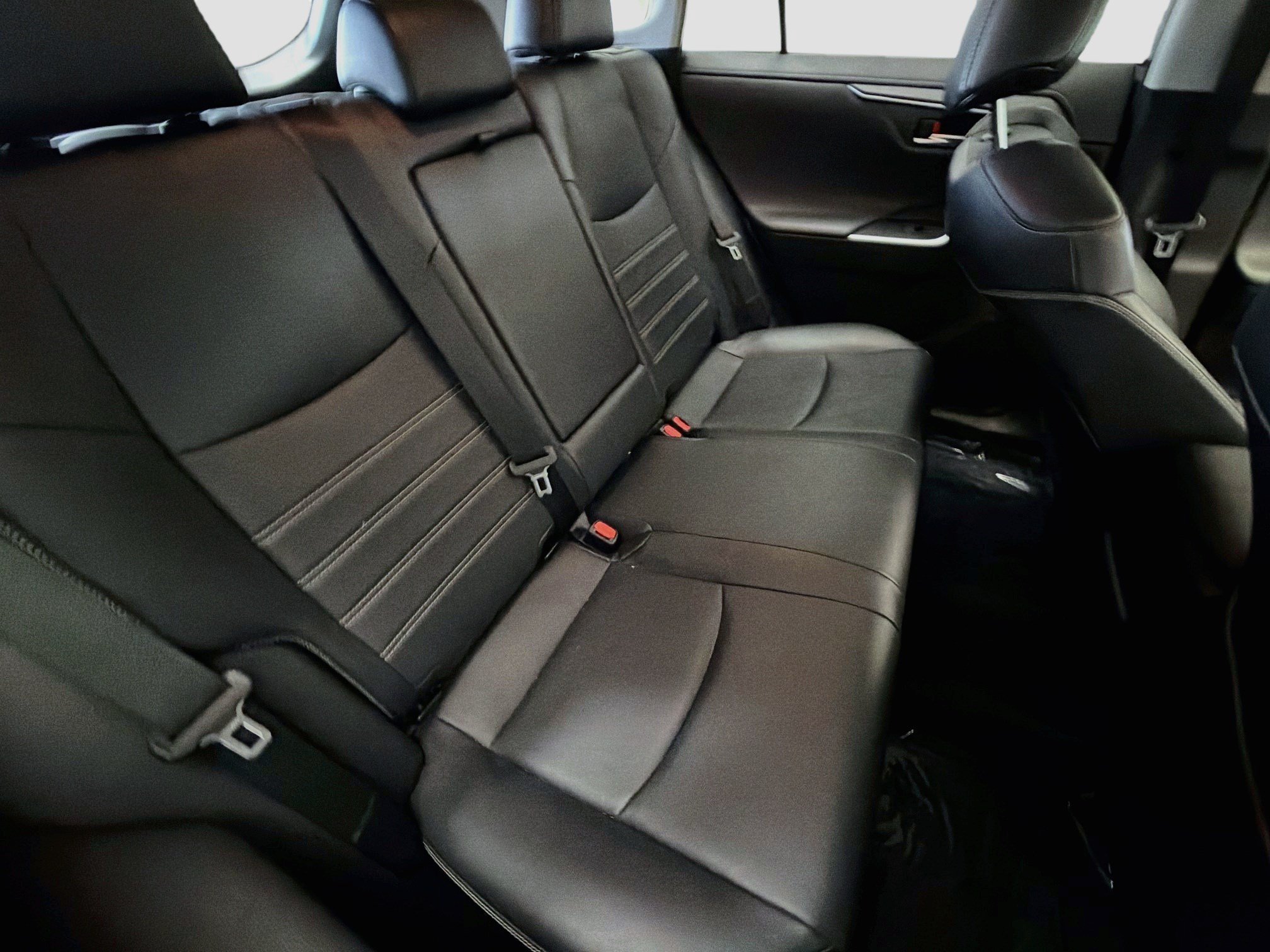 Used 2021 Toyota RAV4 Limited w/ Carpet Mat Package (TMS) FWD image 13