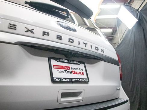 Used 2024 Ford Expedition Max XLT AWD/4WD image 13