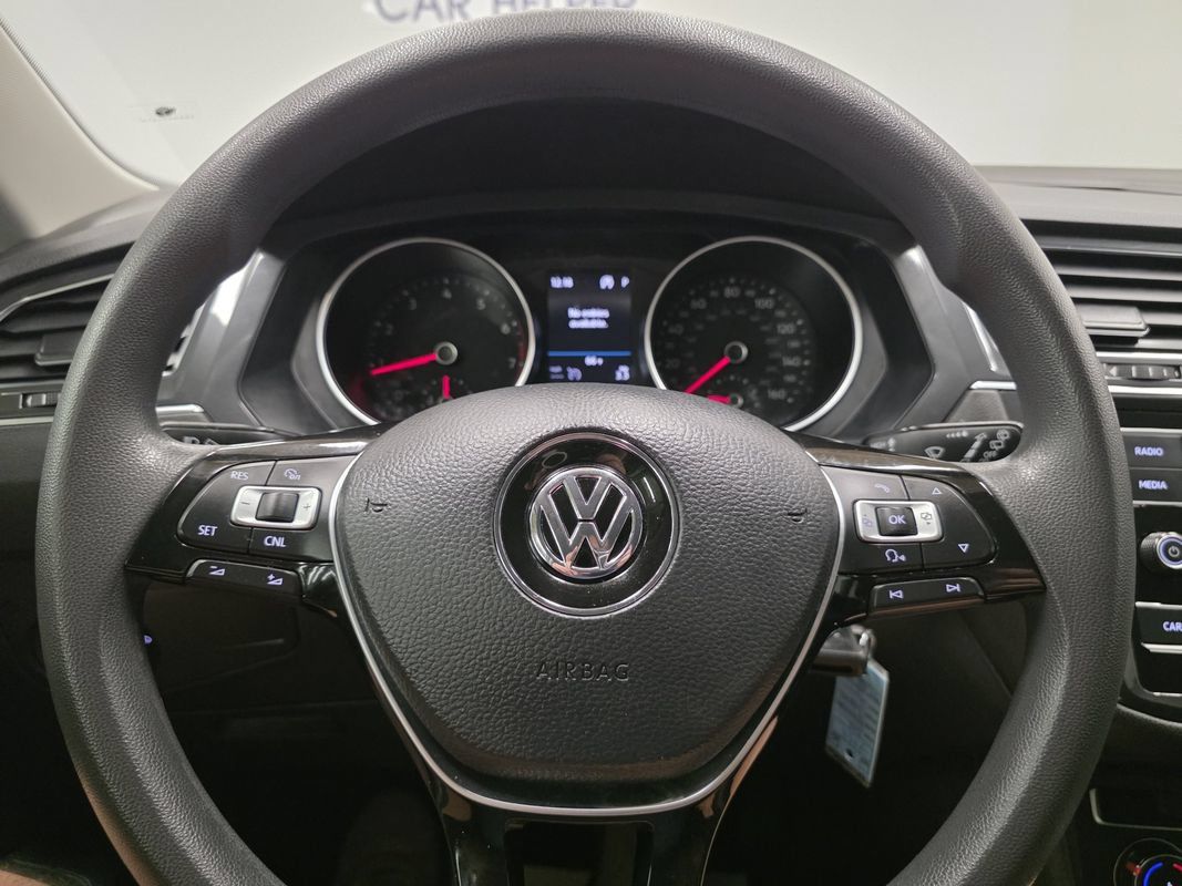 Used 2018 Volkswagen Tiguan S AWD/4WD image 30
