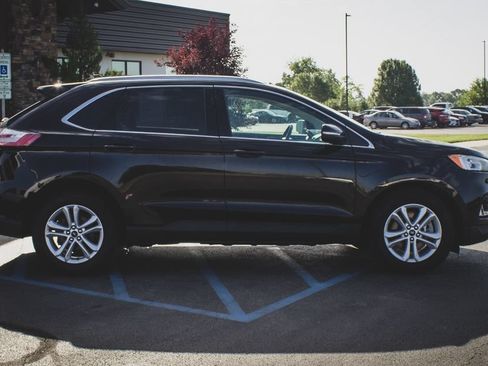 Used 2020 Ford Edge SEL AWD/4WD image 12