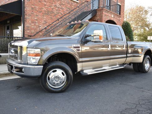 Used 2008 Ford F350 Lariat image 46
