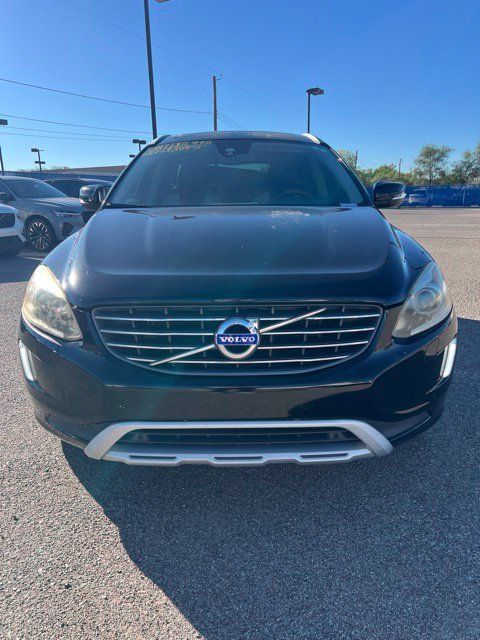 Used 2017 Volvo XC60 T6 Dynamic w/ Preferred Option Package AWD/4WD image 8