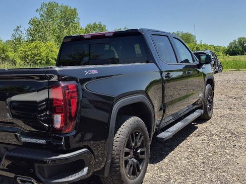 Used 2024 GMC Sierra 1500 Elevation w/ Elevation Premium Package AWD/4WD image 3