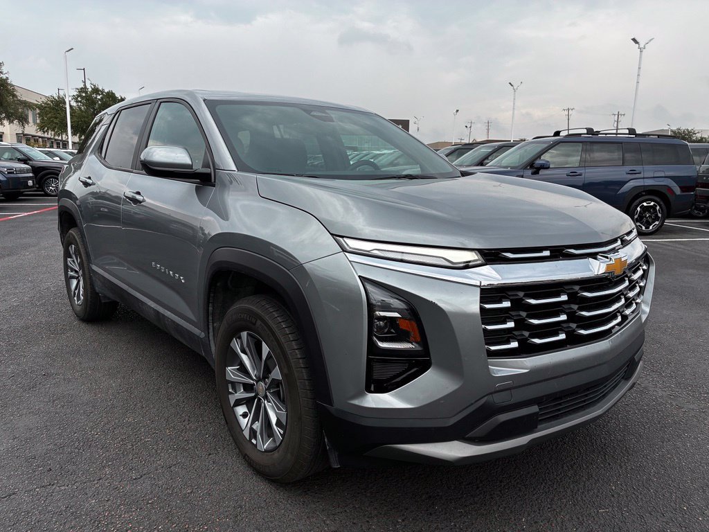 Used 2026 Chevrolet Equinox LT AWD/4WD image 7