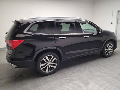 Used 2017 Honda Pilot Elite image 10