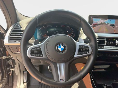 Used 2025 BMW X4 xDrive30i w/ M Sport Package AWD/4WD image 24
