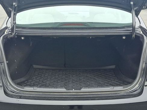 Used 2017 Kia Forte LX image 28