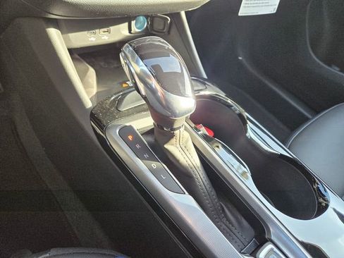 New 2026 Buick Envision Avenir image 16