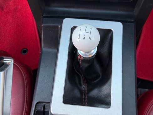 Used 2006 Ford Mustang GT Premium image 20