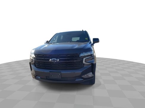 Used 2023 Chevrolet Tahoe RST w/ Sport Performance Package image 3