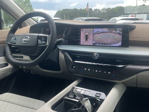 New 2026 Nissan Murano Platinum w/ Cargo Package AWD/4WD image 3