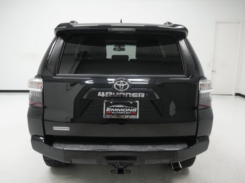 Used 2019 Toyota 4Runner SR5 Premium AWD/4WD image 5