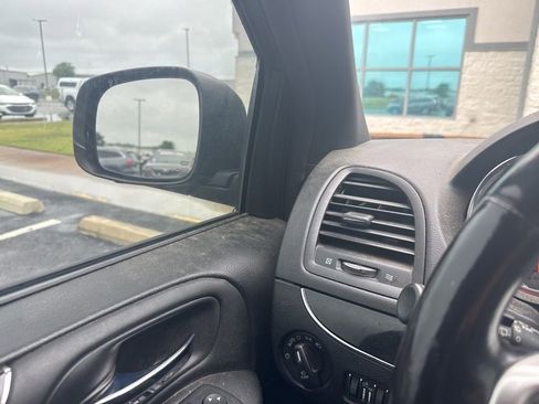Used 2018 Dodge Grand Caravan GT FWD image 14