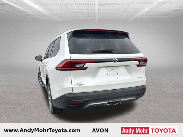 Used 2024 Toyota Grand Highlander AWD image 12