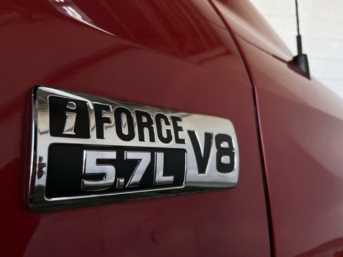 Used 2019 Toyota Tundra SR5 image 9