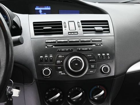 Used 2012 MAZDA MAZDA3 i Touring FWD image 27