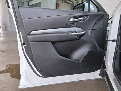Certified 2022 Cadillac XT4 Premium Luxury w/ Enhanced Visibility Package FWD image 16