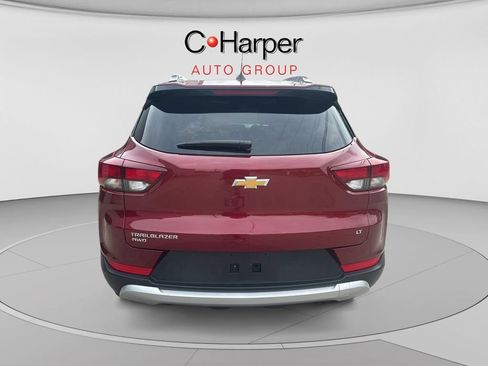 Used 2025 Chevrolet TrailBlazer LT AWD/4WD image 4