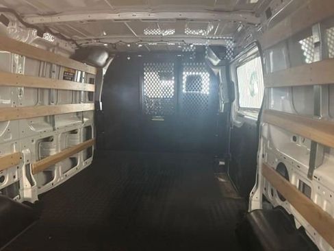 Used 2024 Ford Transit 250 Low Roof w/ Exterior Upgrade Package image 9