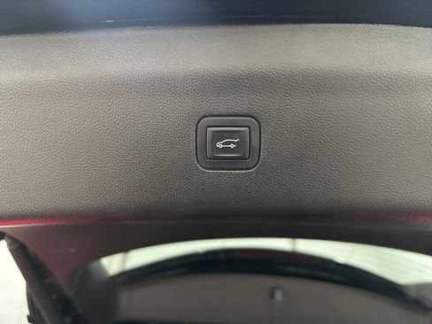 Used 2021 Buick Enclave Essence w/ LPO, Floor Liner Package image 44