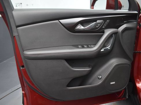 Used 2019 Chevrolet Blazer RS FWD image 9
